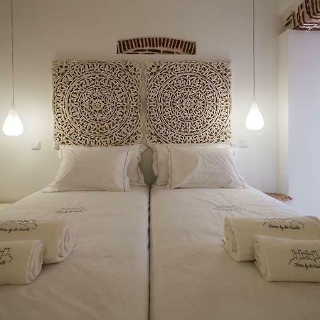 Sunshine House - Exclusive Apartment - Home By The Castle リスボン エクステリア 写真