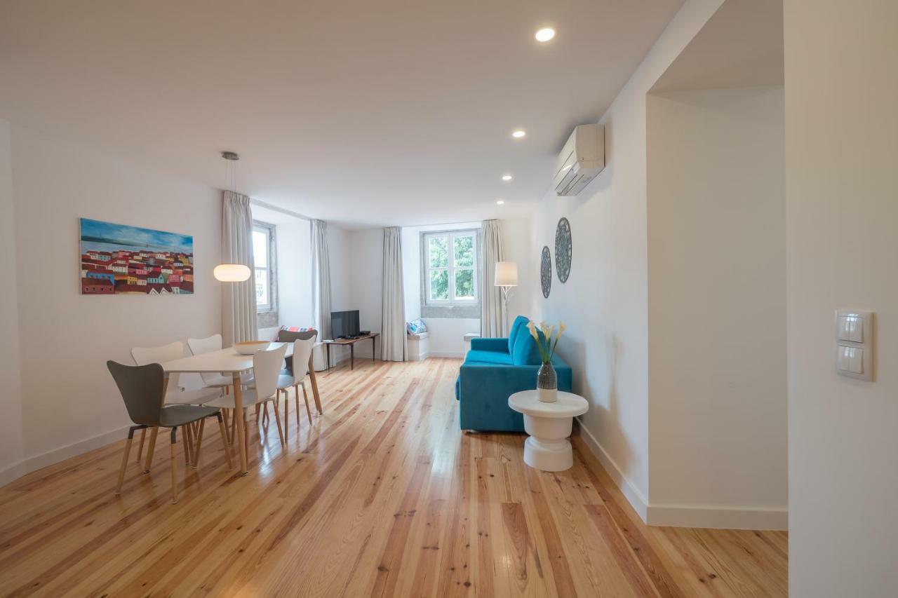 Sunshine House - Exclusive Apartment - Home By The Castle リスボン エクステリア 写真