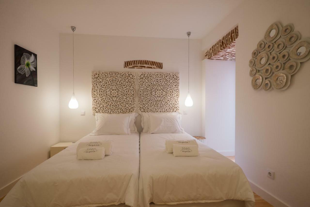 Sunshine House - Exclusive Apartment - Home By The Castle リスボン エクステリア 写真